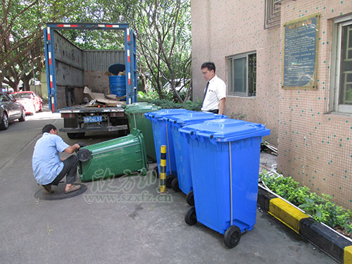 新增塑料分類垃圾桶！牛市東西路“美顏”